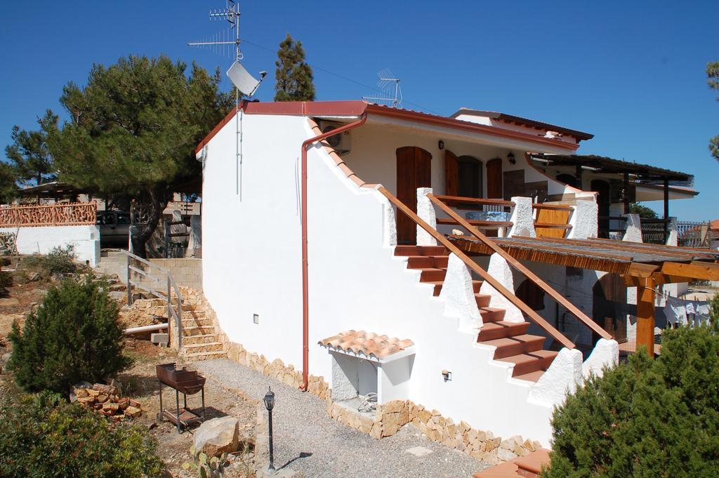 Apartments Casa Vacanze Porto Pino Extérieur photo