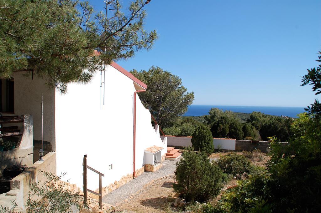 Apartments Casa Vacanze Porto Pino Extérieur photo